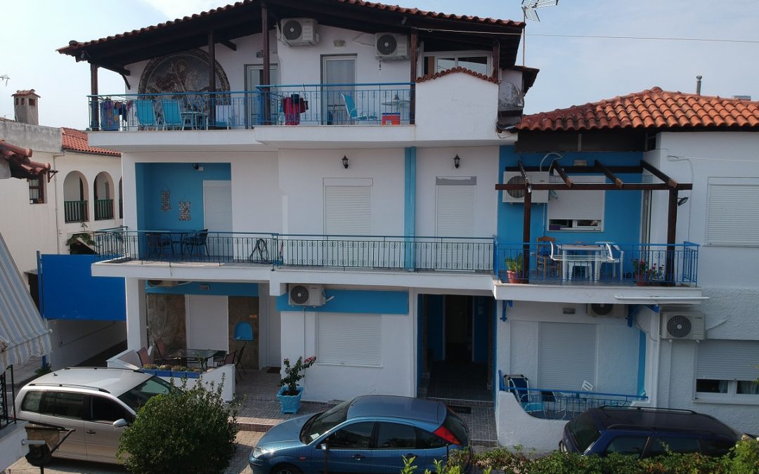 VILA MUSES IN BLUE – POLIHRONO