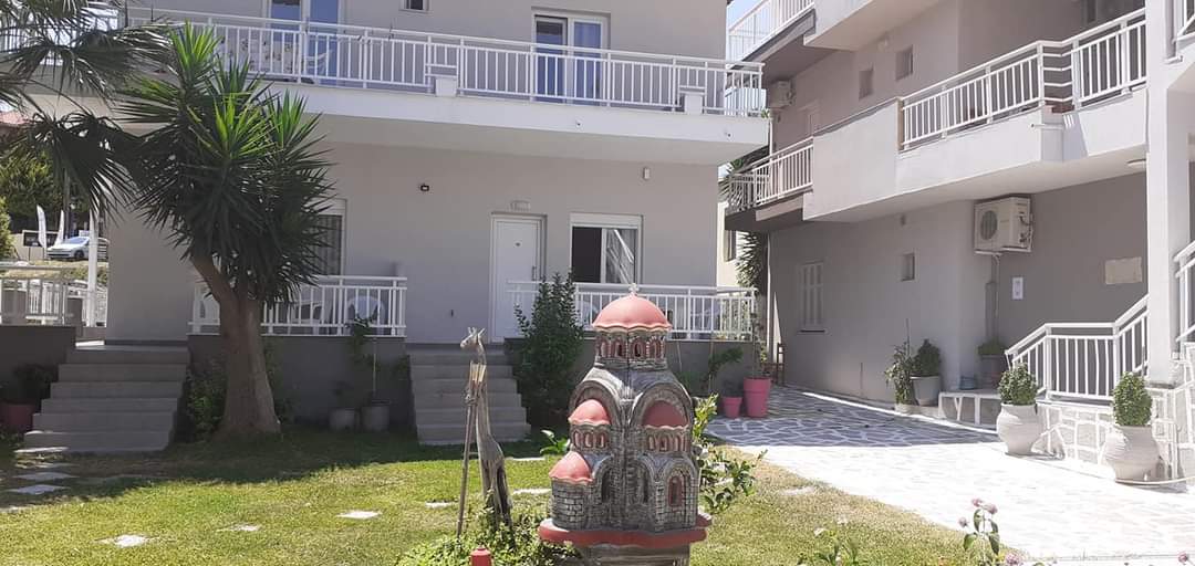 Vila Lakis 2 – Polihrono
