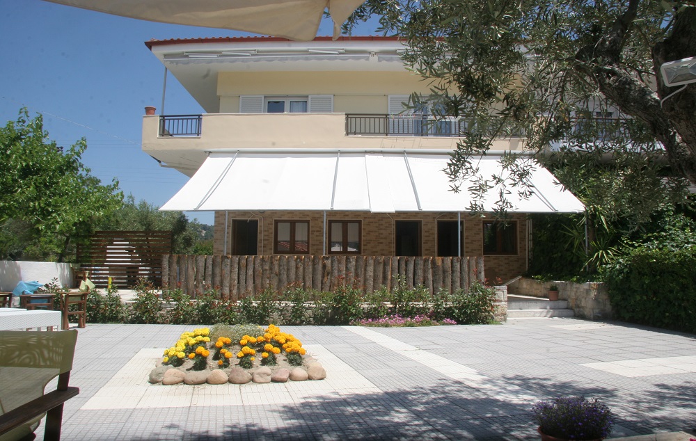 VILA FOTIS 1 – SKALA FURKA